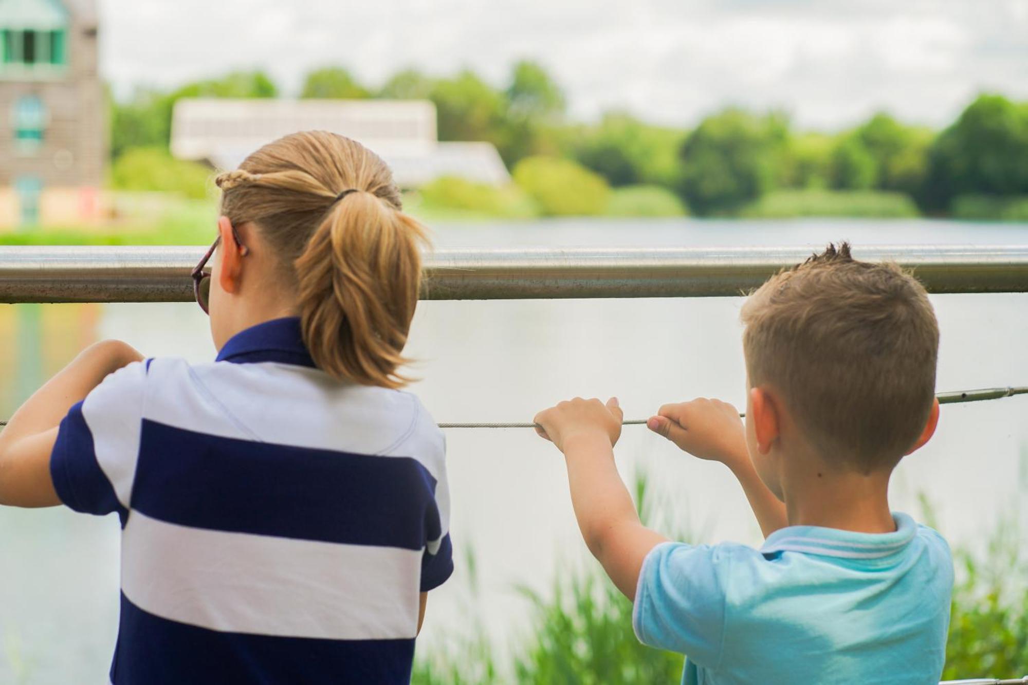 De Vere Cotswold Water Park Apartments サイレンセスター エクステリア 写真